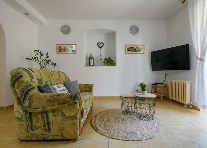 Διαμέρισμα Aleksandra *